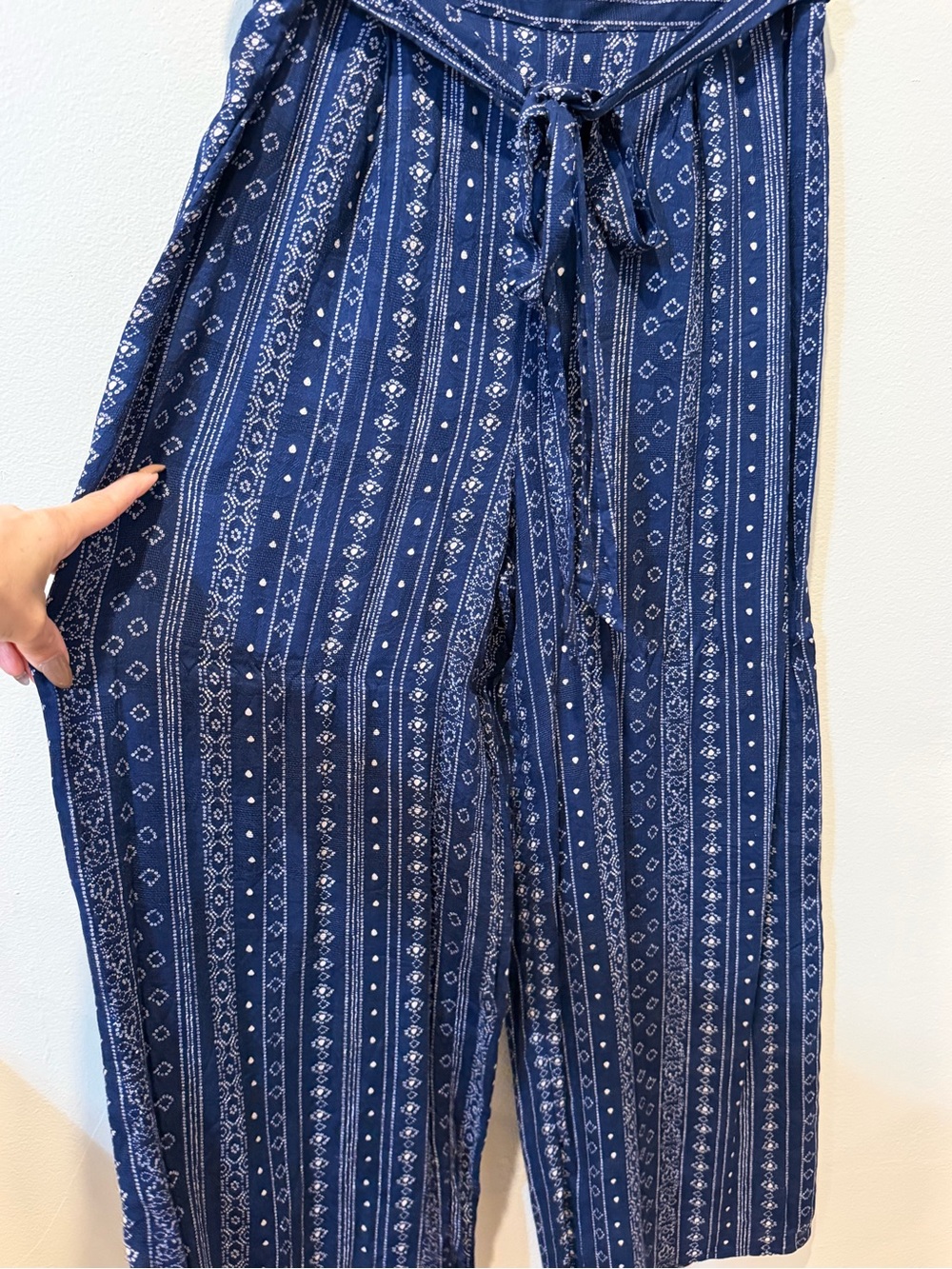 Sadie & Sage Navy Blue Printed Wide-Leg Pants